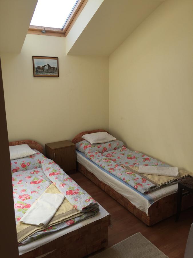 Villa Negra Motel Berzence Exterior photo